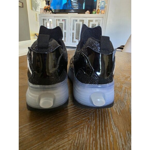 Big Kids Black Ainvlenan Light-Up Roller Sneakers Skates, EU Size 35, US 4.5 - Picture 6 of 16